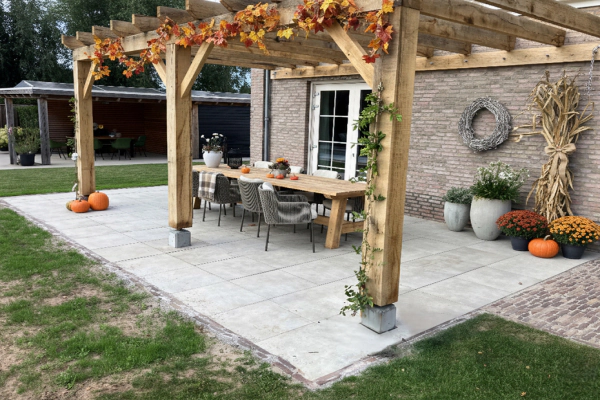 5 creatieve manieren om je tuinmeubelen in de herfst opnieuw te gebruiken