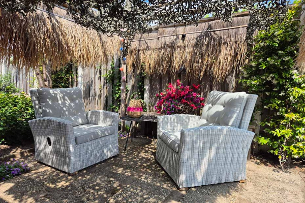 Klein maar fijn: tuinmeubelen voor compacte ruimtes