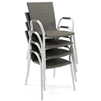 Stapelbare tuinstoelen kopen doe je bij Gerrits Tuinmeubelen